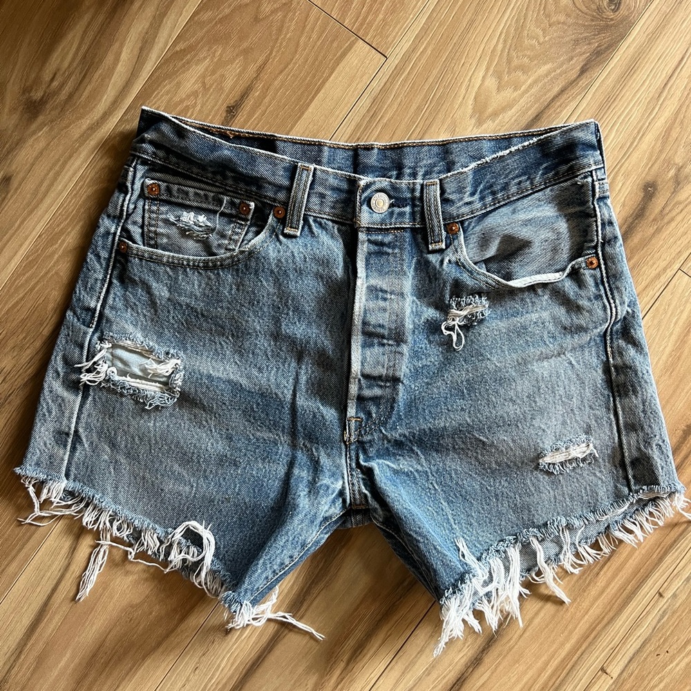 Vintage Levi’s Cutoff Shorts